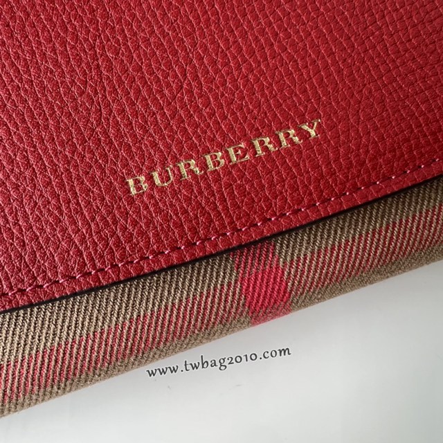 Burberry專門店新款格紋長錢包 巴寶莉小牛皮翻蓋女士錢包 yxb1403